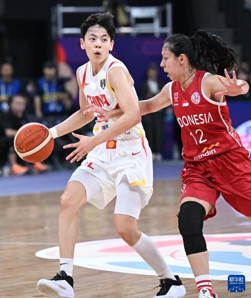 uyên linh